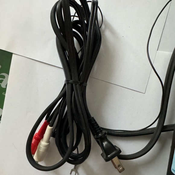 Technics SL-1200MK2 direct drive turntables - Picture 4 of 5